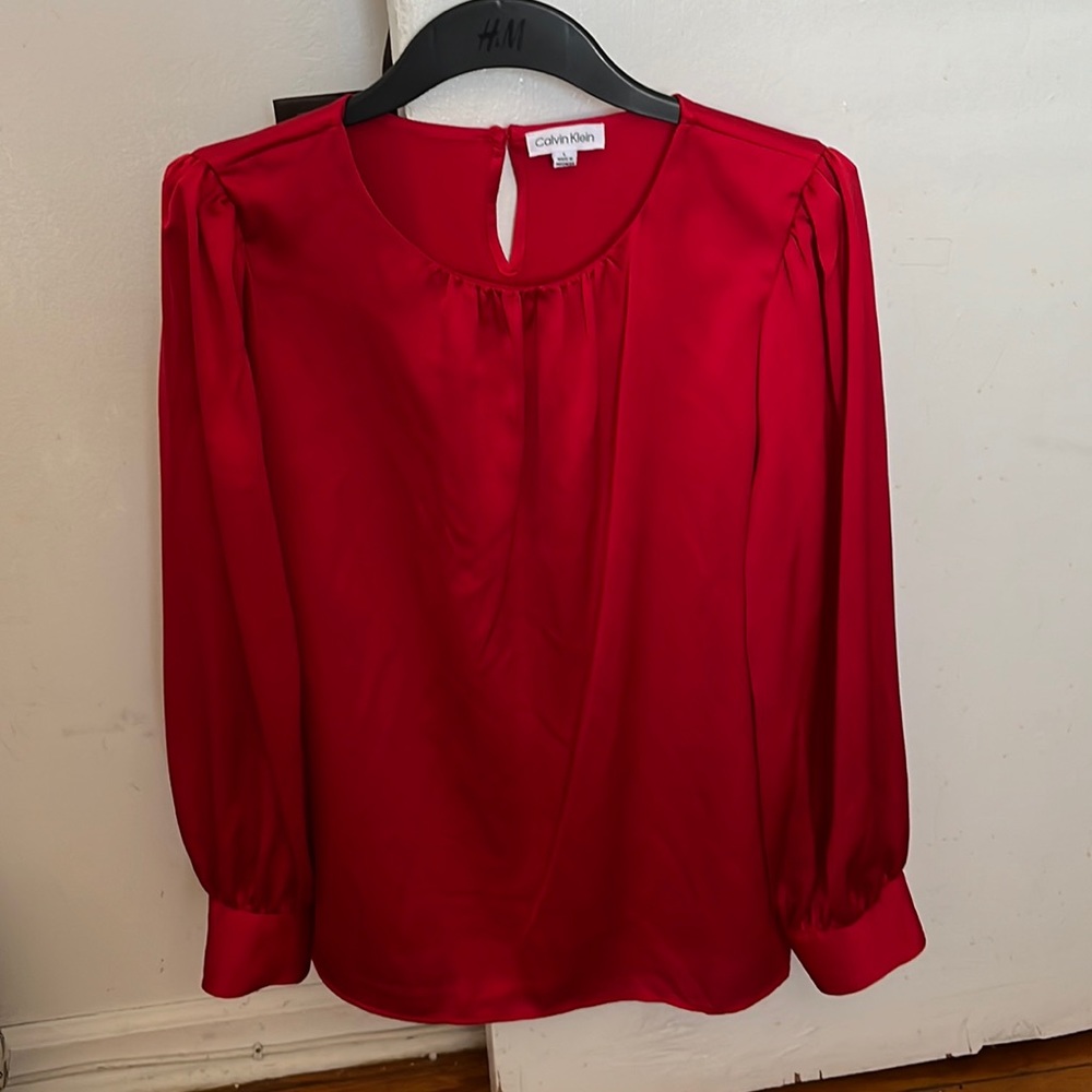 Calvin Klein top